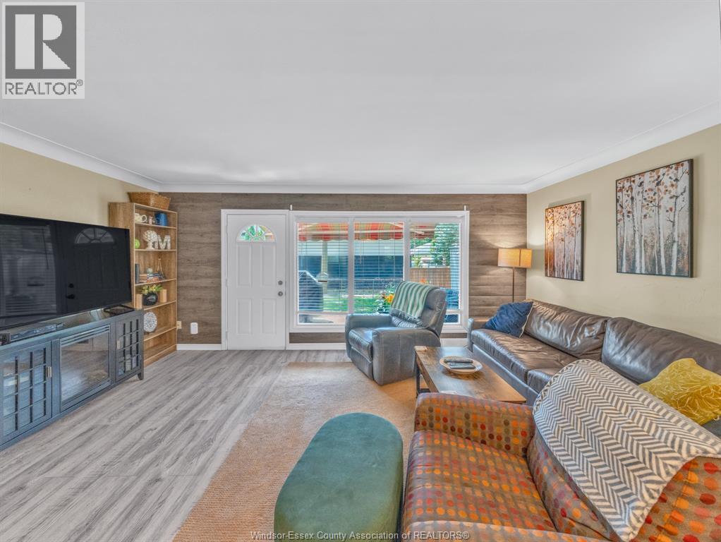 1805 EAST GATE ESTATES - Image 28