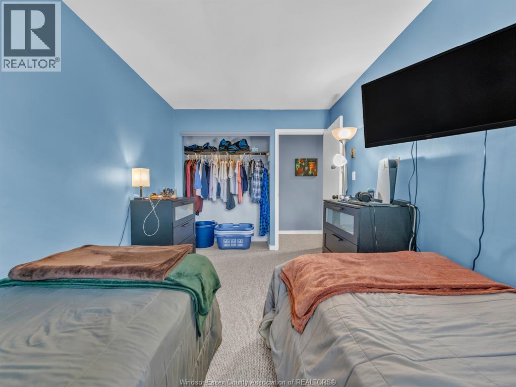 1805 EAST GATE ESTATES - Image 40