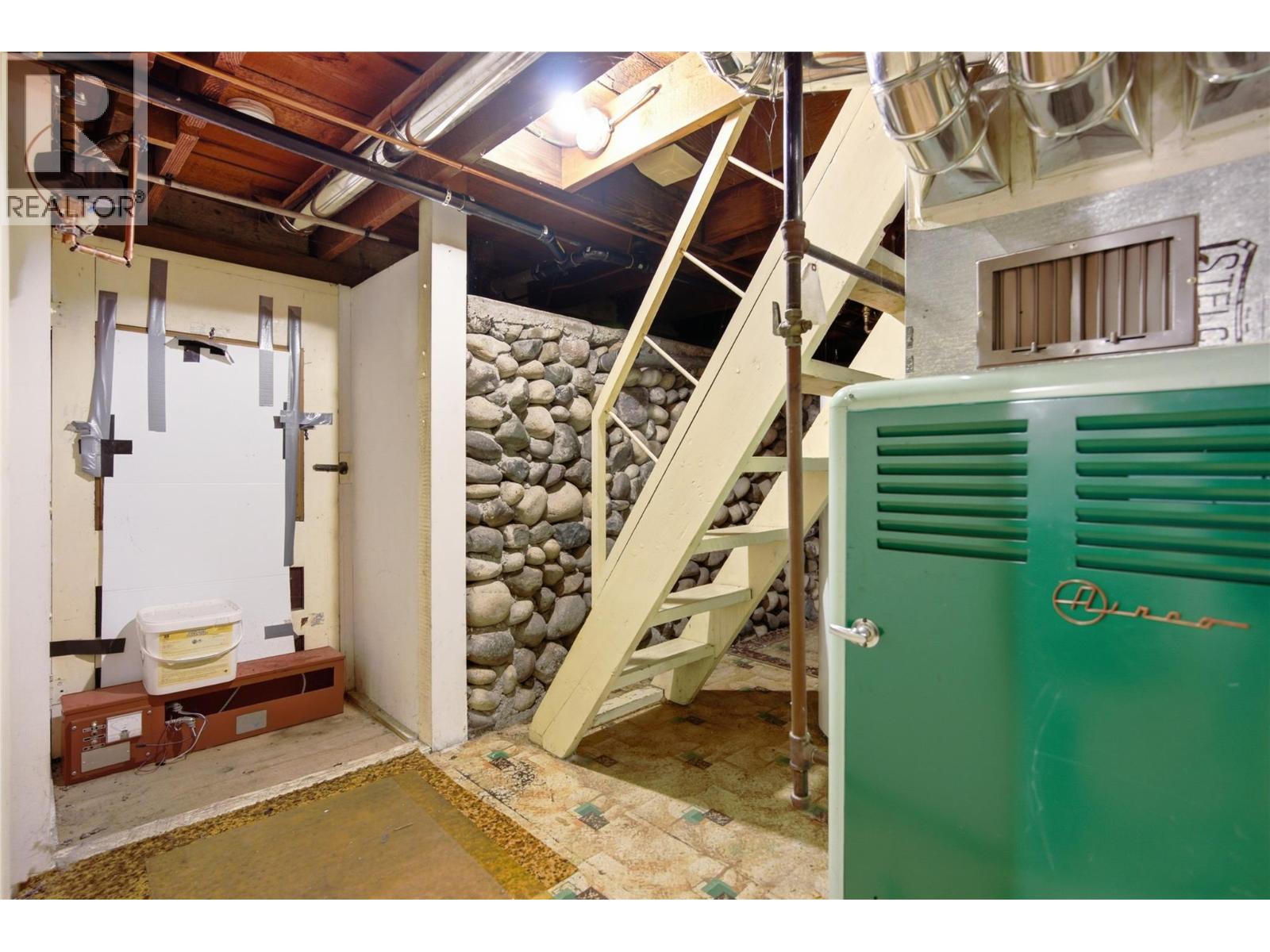 252 6th Street - 15