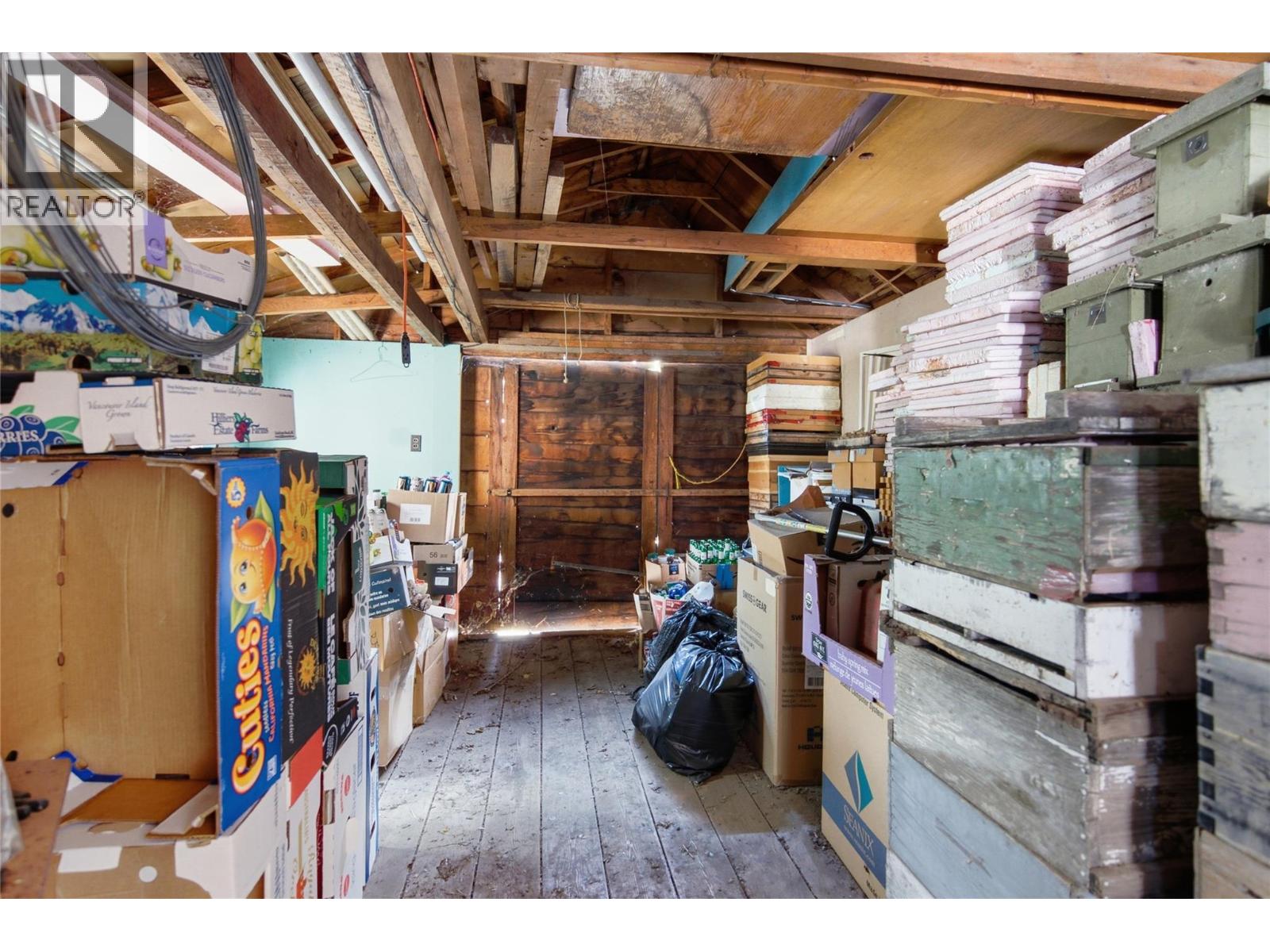 252 6th Street - Image 21