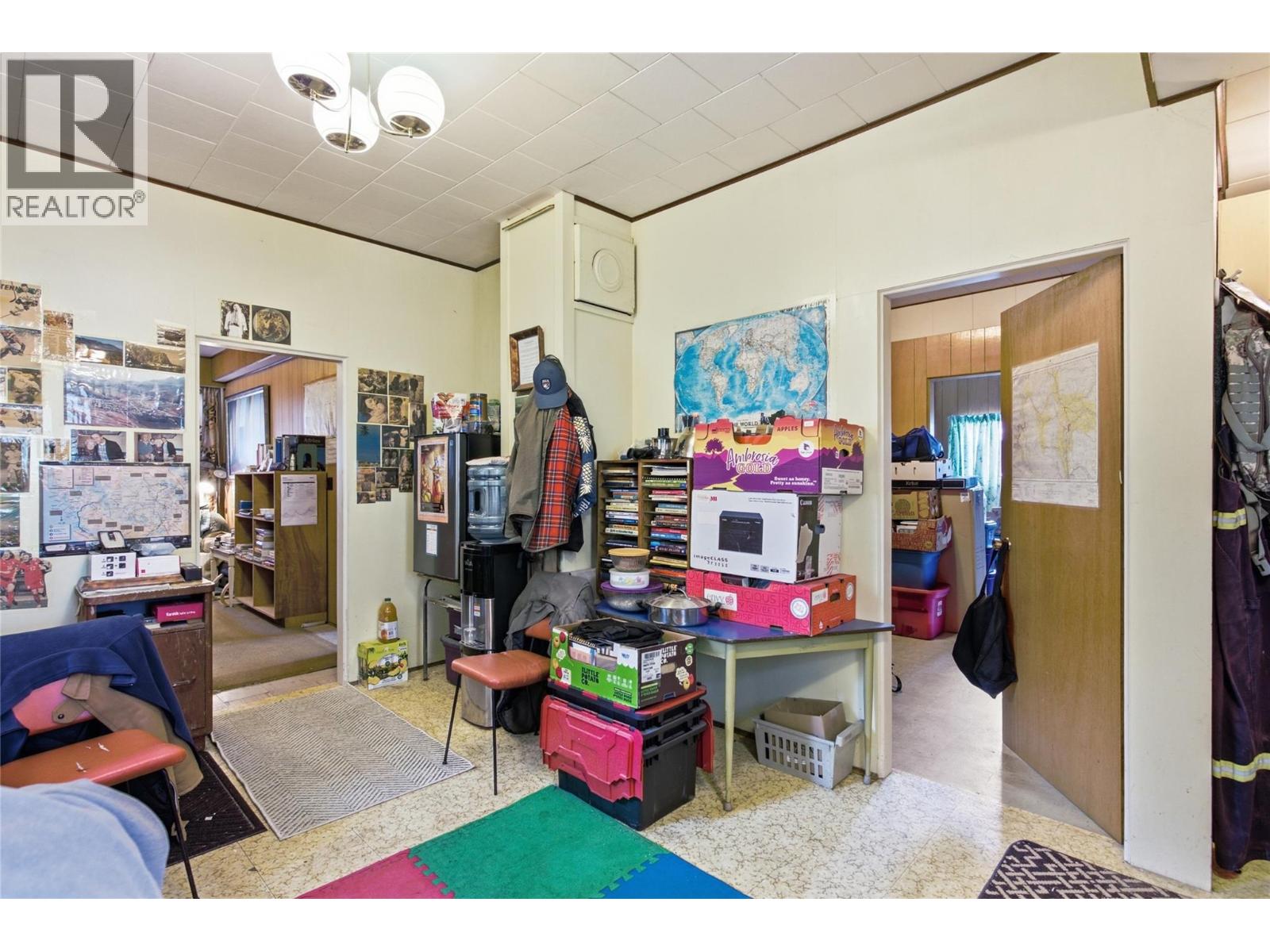 252 6th Street - Image 6