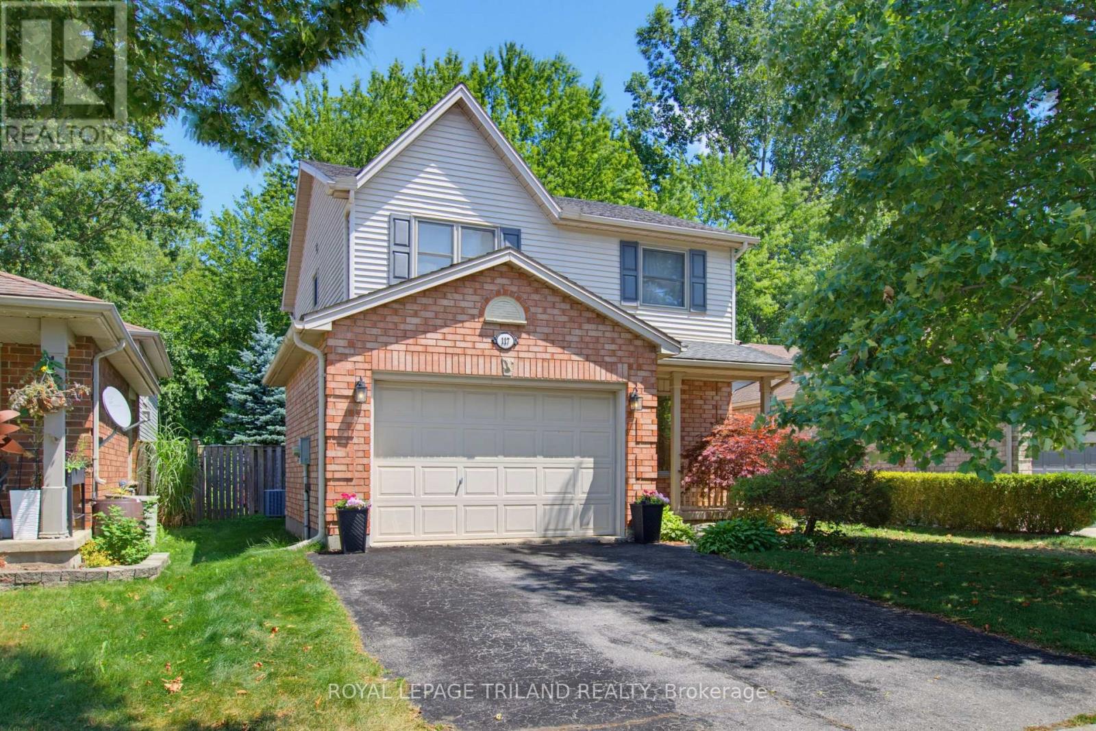 117 BOURNEMOUTH DRIVE - 1