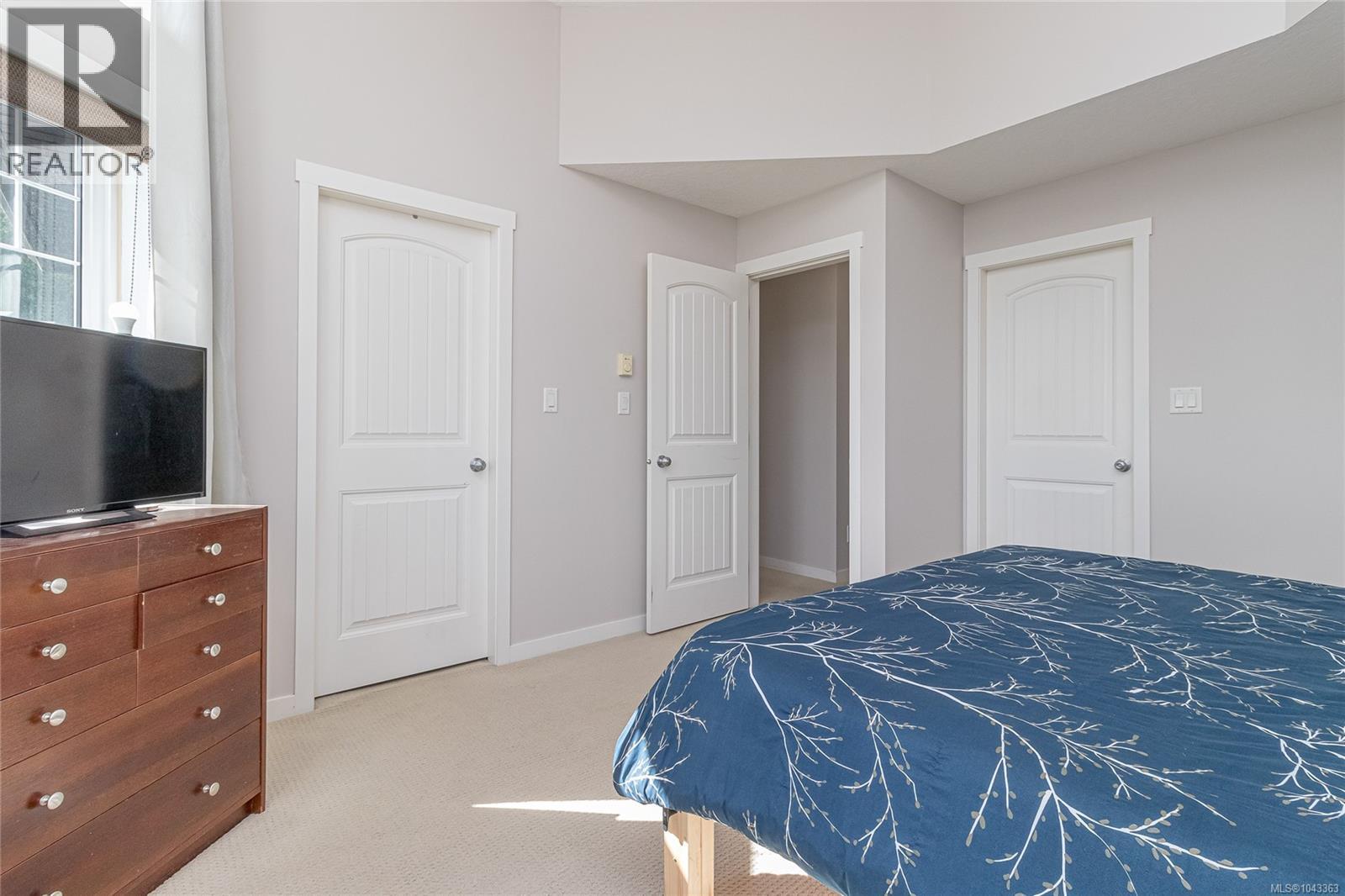 7972 Northview Dr - Image 14