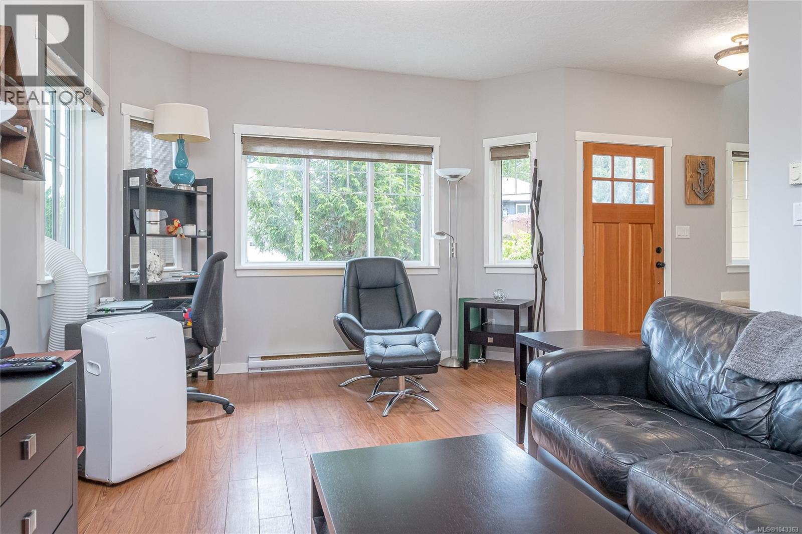7972 Northview Dr - Image 3