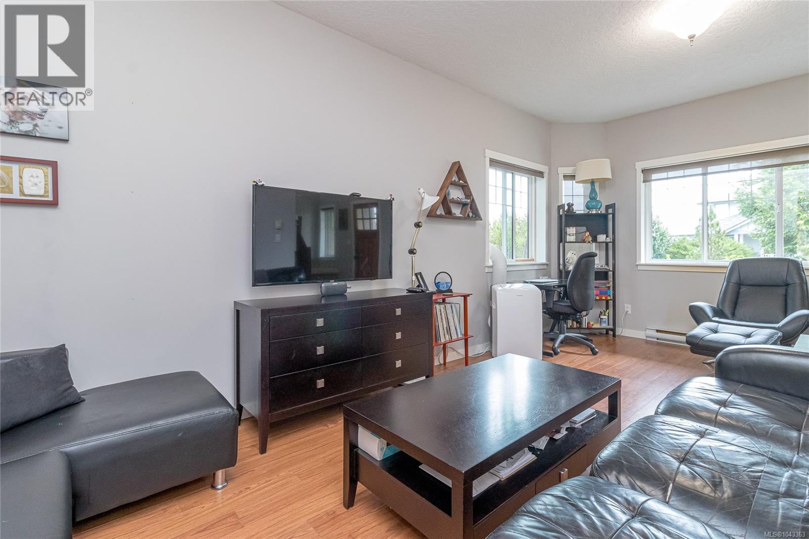 7972 Northview Dr - Image 5