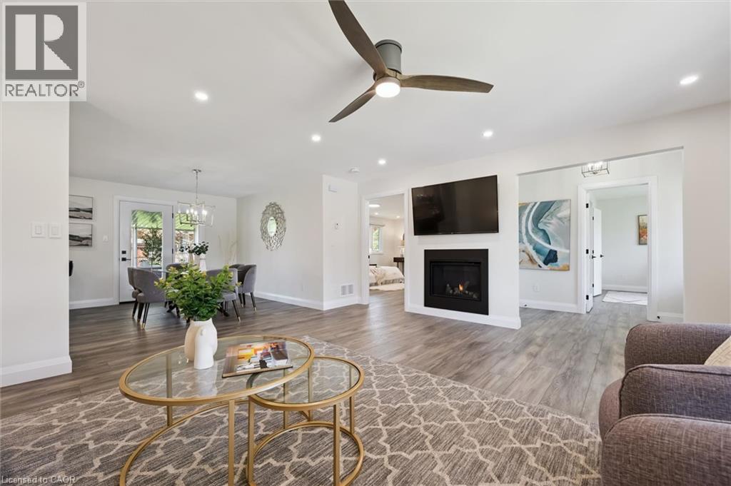 10 ALEXANDER Avenue - Image 7