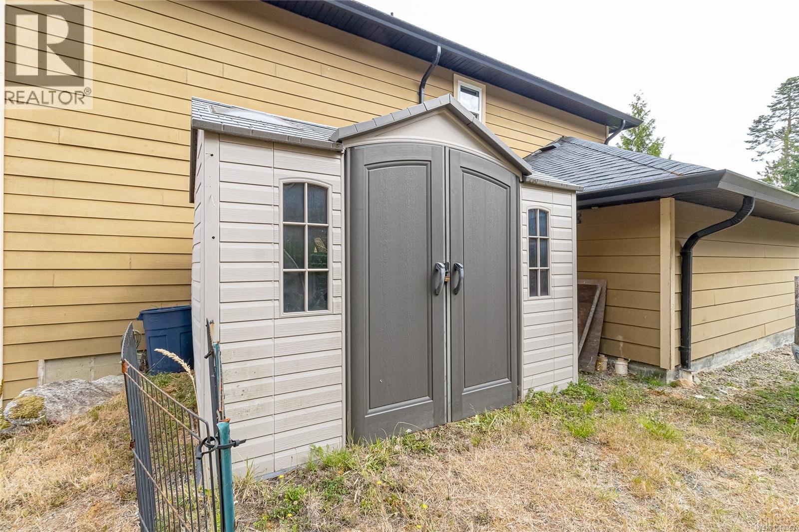 7972 Northview Dr - Image 27