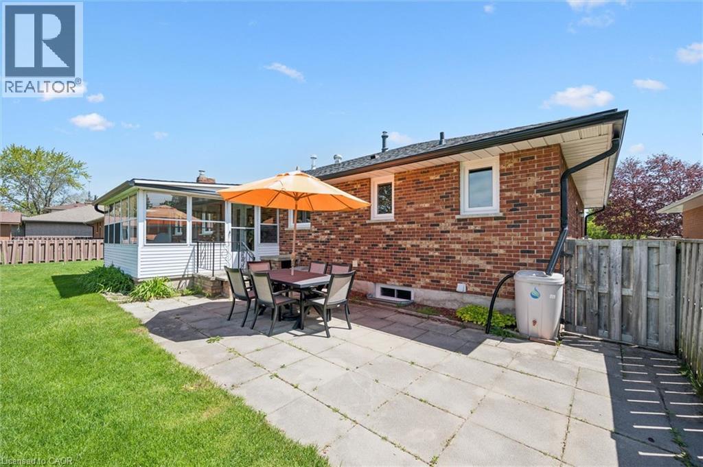 10 ALEXANDER Avenue - Image 32