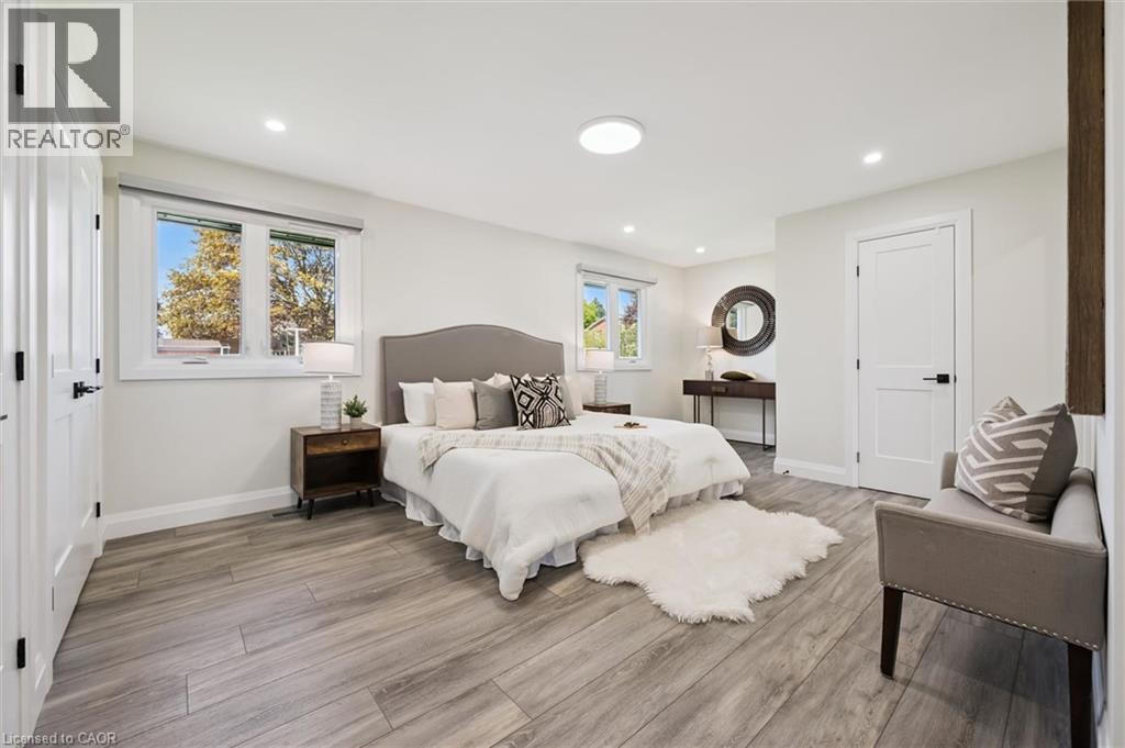 10 ALEXANDER Avenue - Image 17