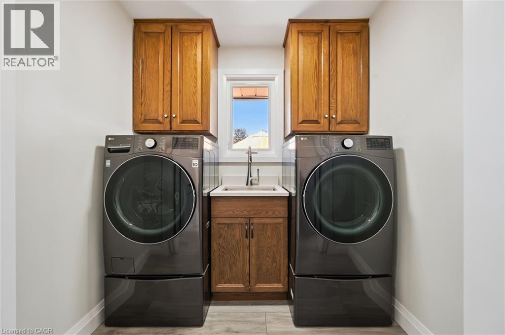 10 ALEXANDER Avenue - Image 16