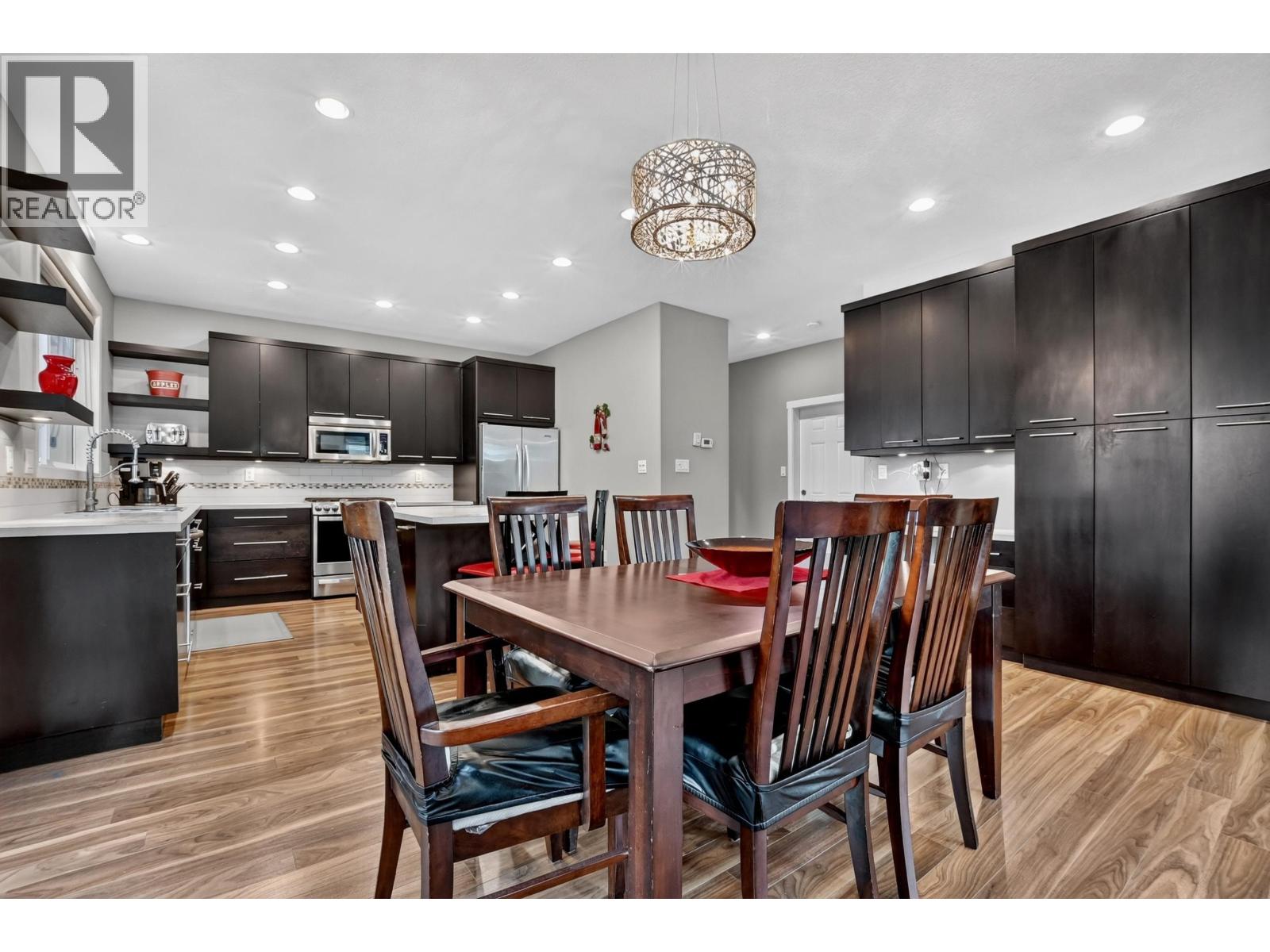 7557 LOEDEL CRESCENT, Prince George