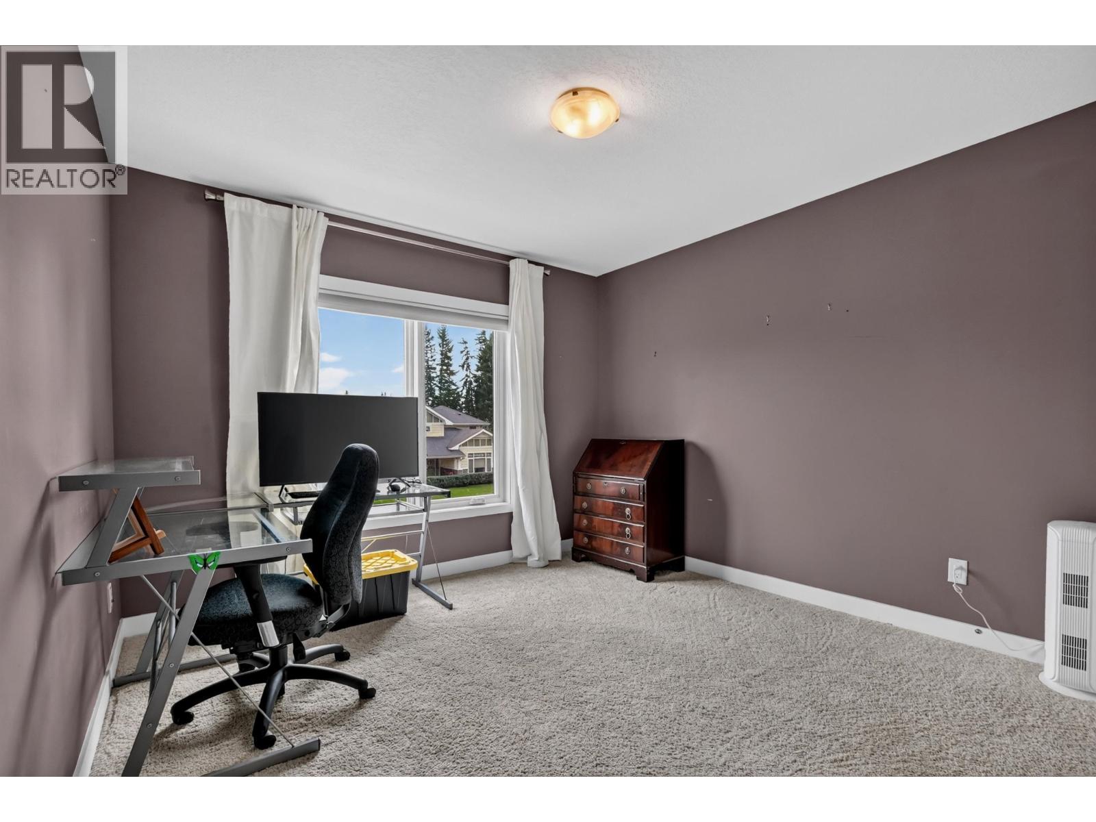 7557 LOEDEL CRESCENT - 24