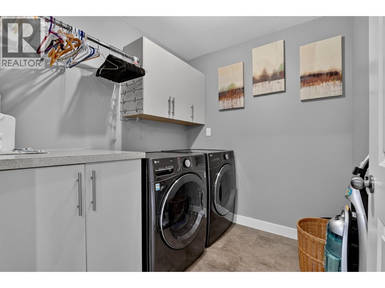 7557 LOEDEL CRESCENT, Prince George