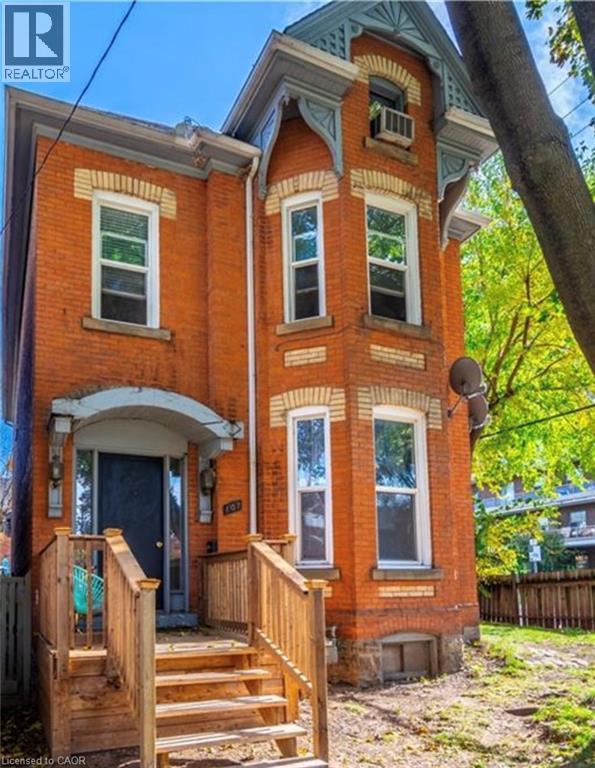 Photo of 107 ERIE Avenue