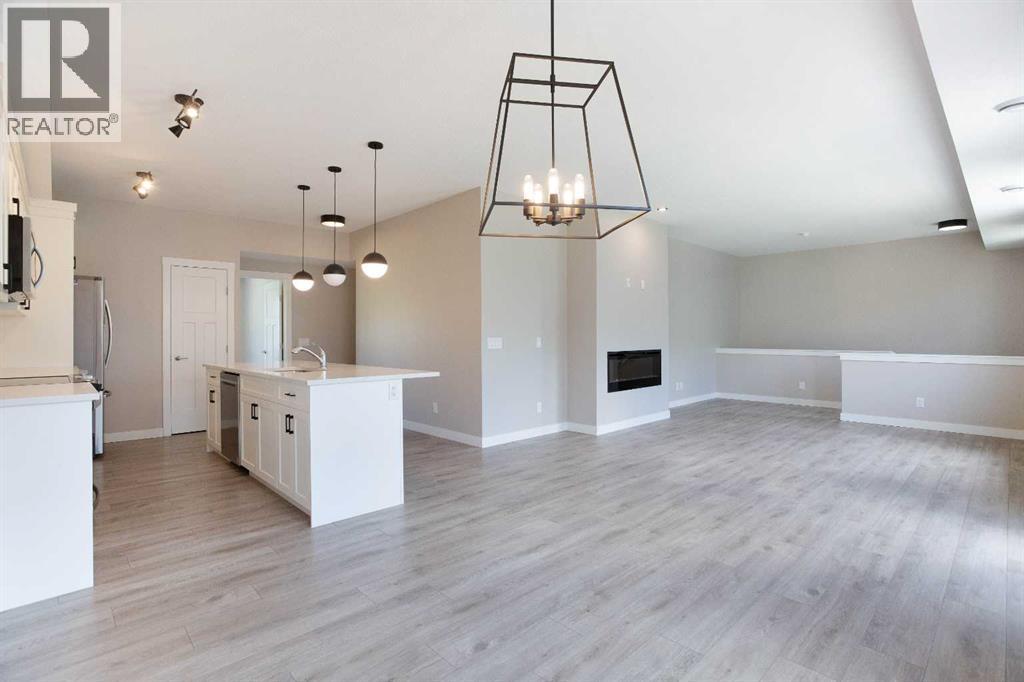 607 Cranbrook Walk SE, Cranston, Calgary photo 4