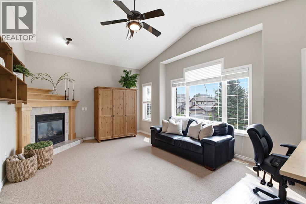 132 Coopers Heights SW - 21