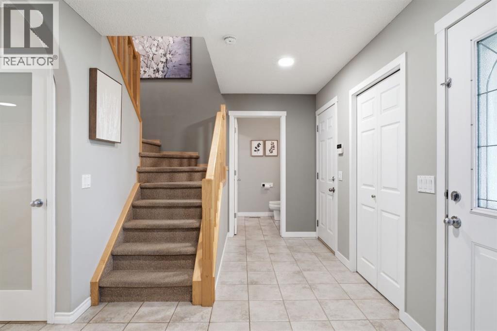 132 Coopers Heights SW - 4