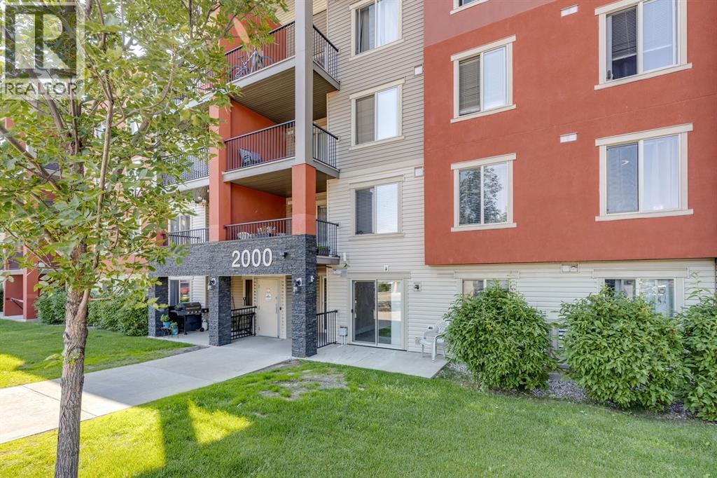 2117, 403 Mackenzie Way SW, Downtown, Airdrie photo 5