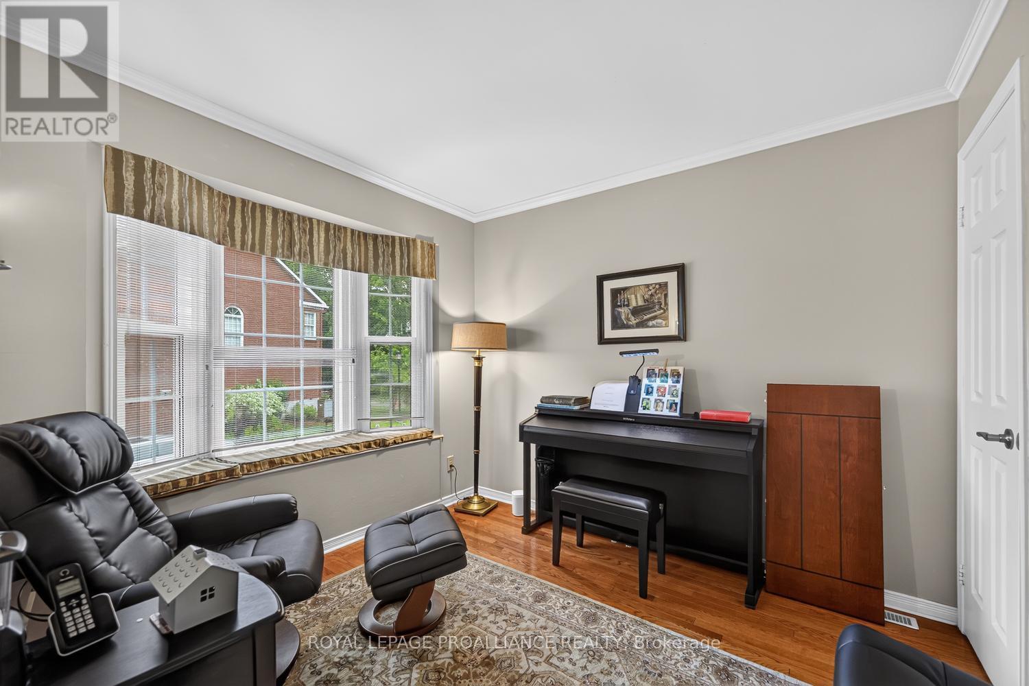 25 COUNTRY CLUB PLACE - Image 19