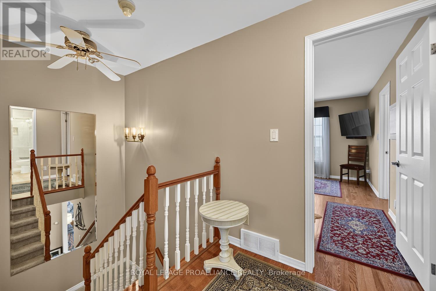 25 COUNTRY CLUB PLACE - Image 20