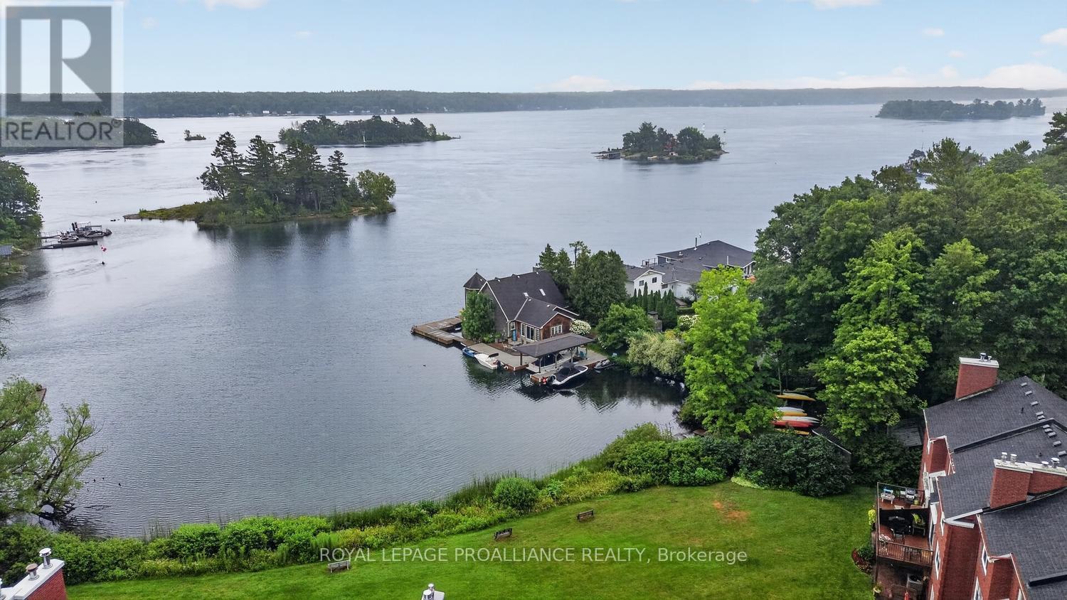 25 COUNTRY CLUB PLACE - Image 38