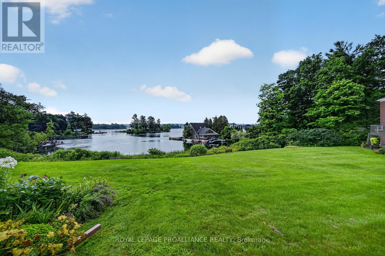 25 COUNTRY CLUB PLACE - Image 4