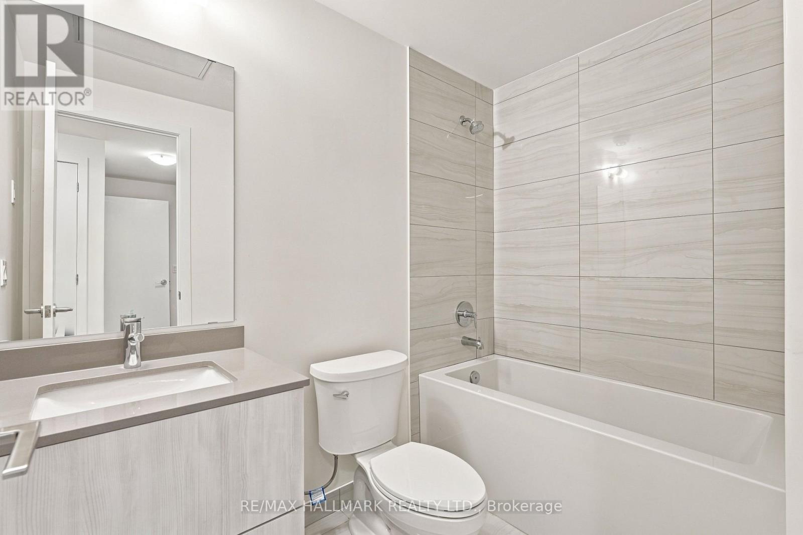 #1508 11 DAVID EYER ROAD - 17