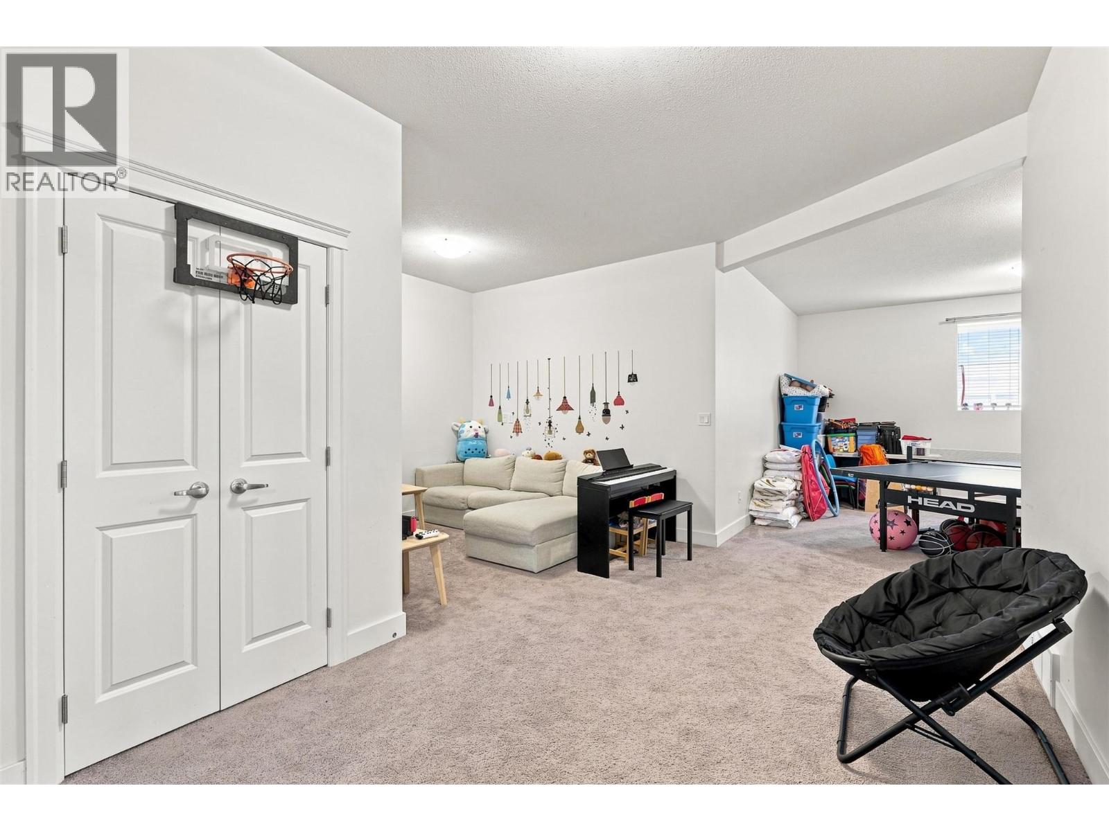 1319 Dunbar Drive - 35