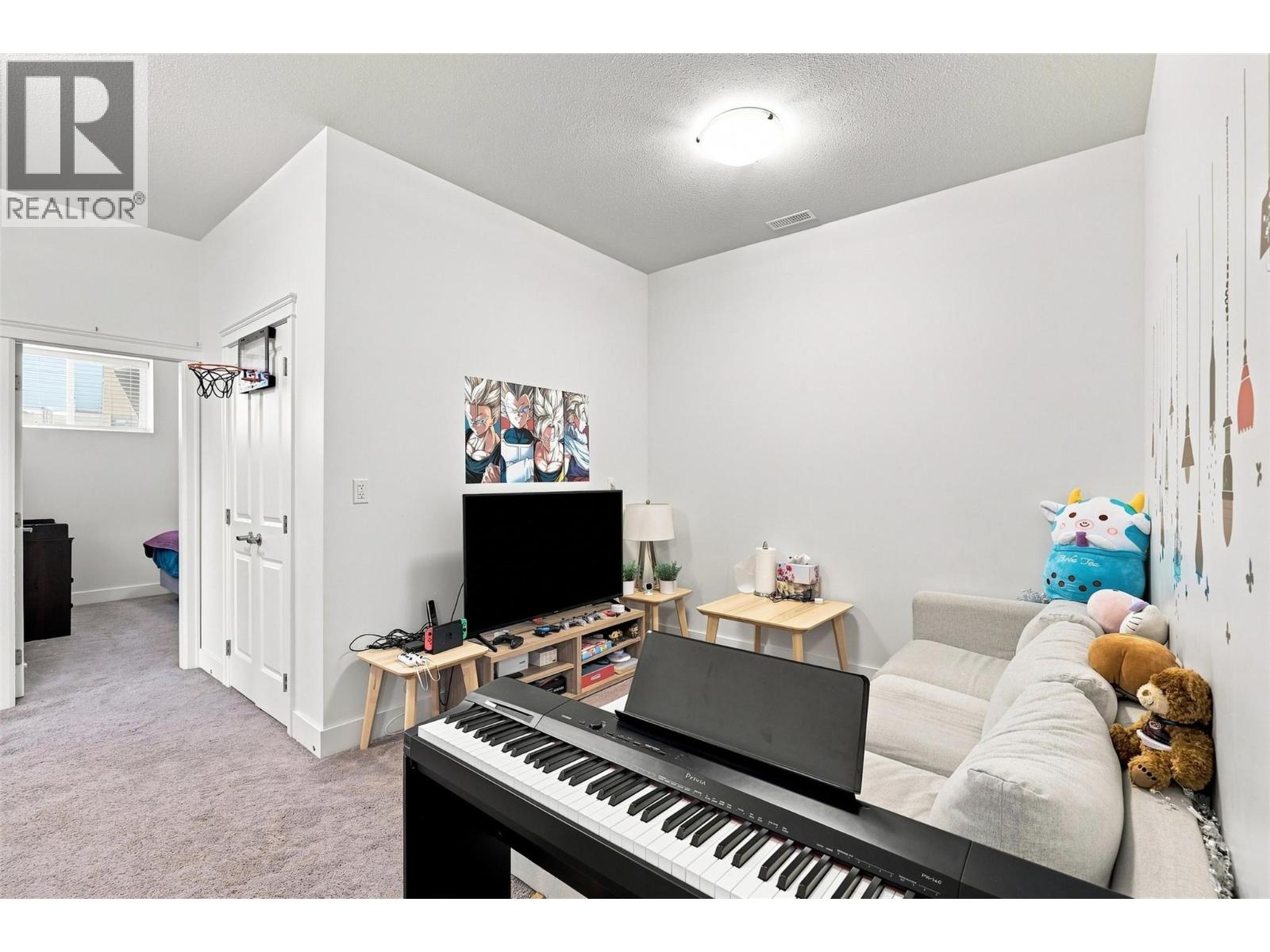 1319 Dunbar Drive - Image 37