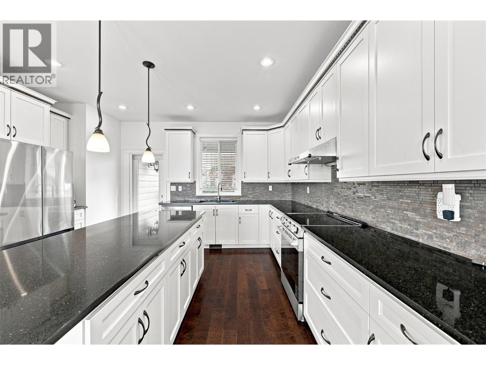 1319 Dunbar Drive - 9