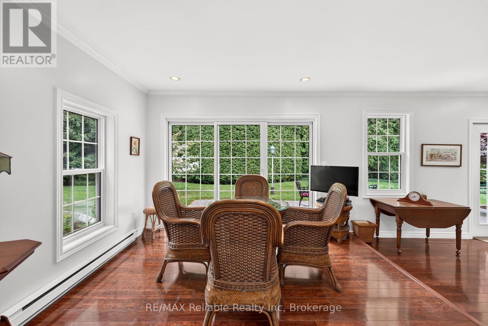 60 TUYLL STREET - Image 20