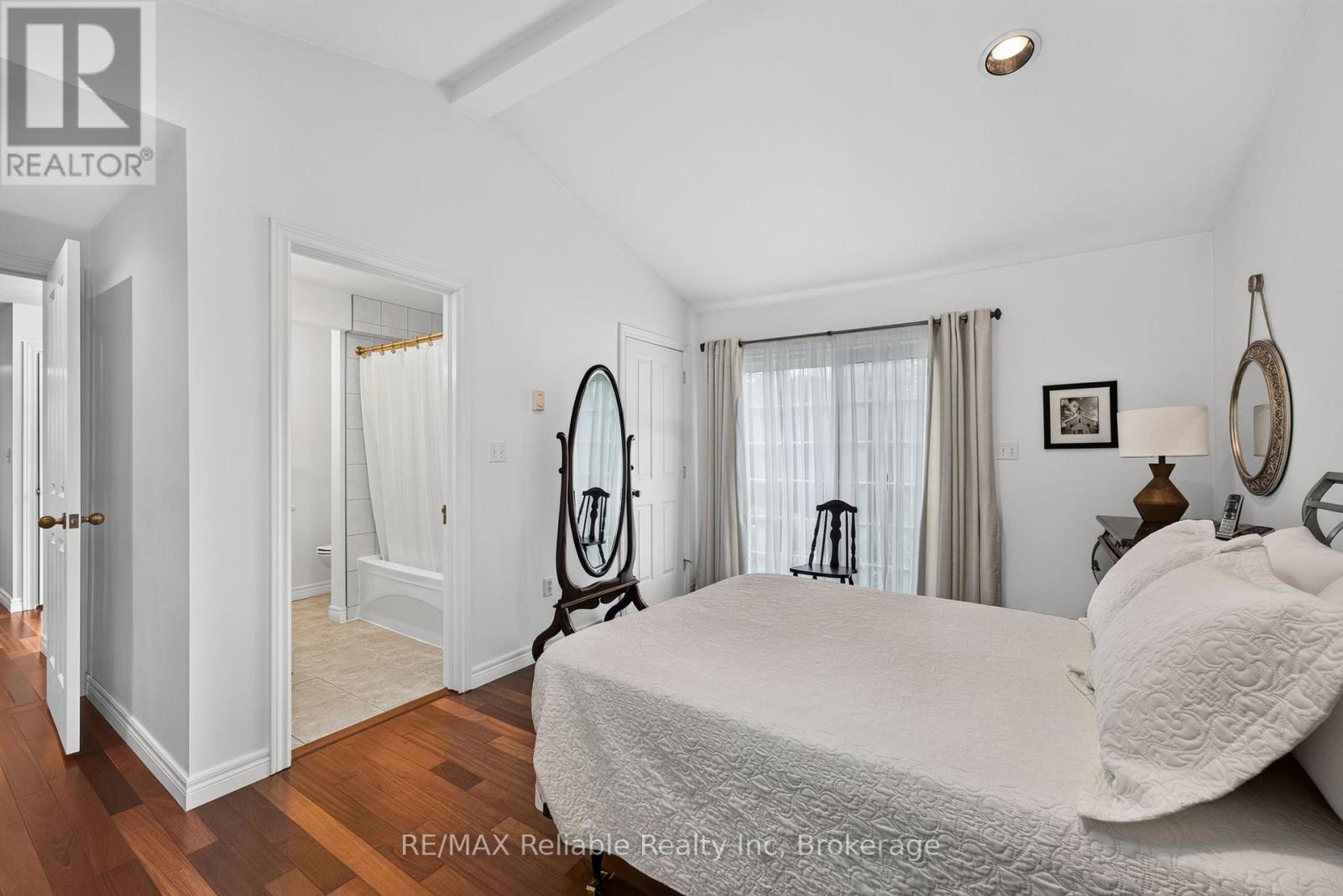 60 TUYLL STREET - Image 26
