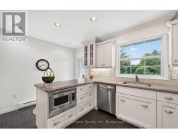 Great room - 60 Tuyll Street, Bluewater, ON N0M1G0 Photo 11