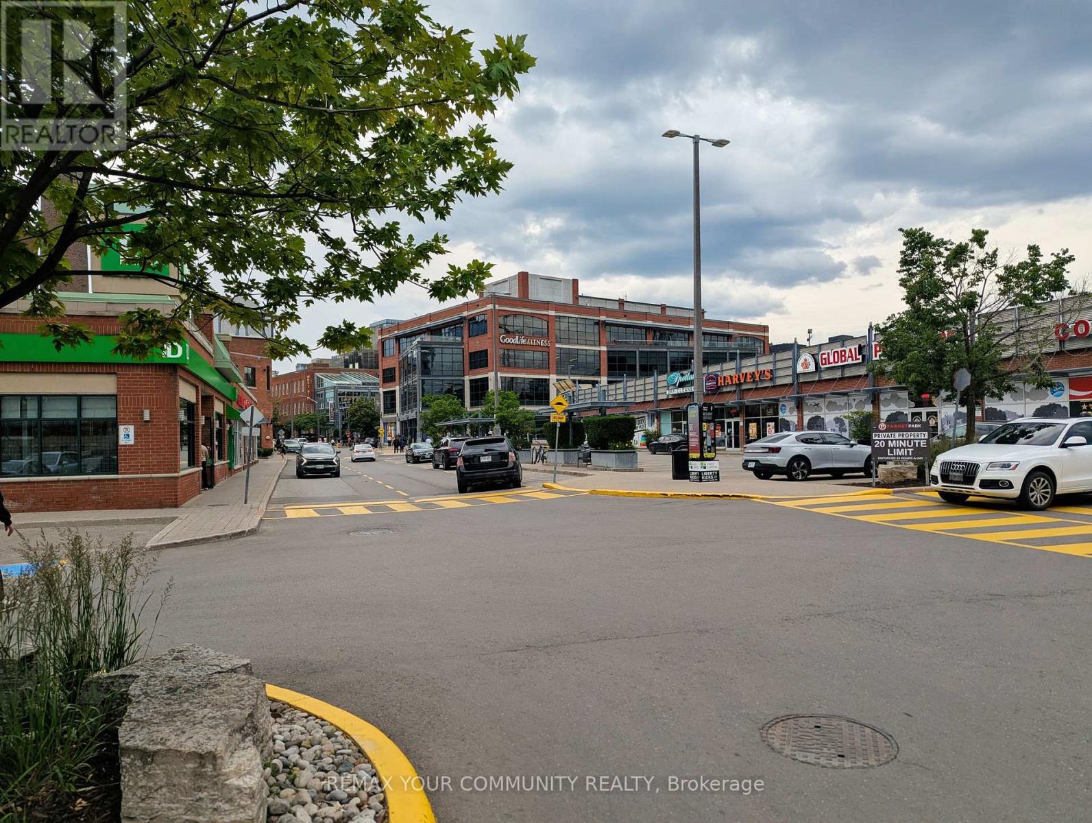 #618 150 EAST LIBERTY STREET - Image 24