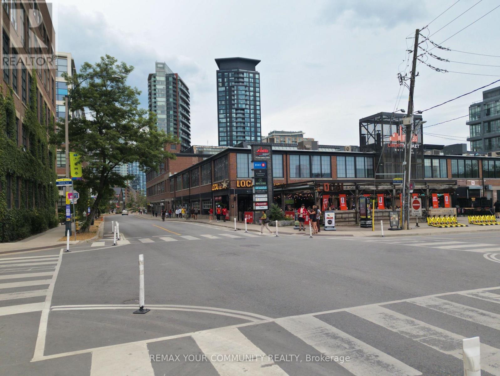 #618 150 EAST LIBERTY STREET - 26