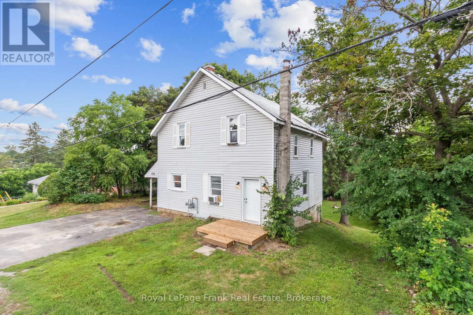 174 ELGIN STREET - 1