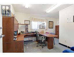 253 Dundas Street W, Belleville, ON K8P1A9 Photo 20
