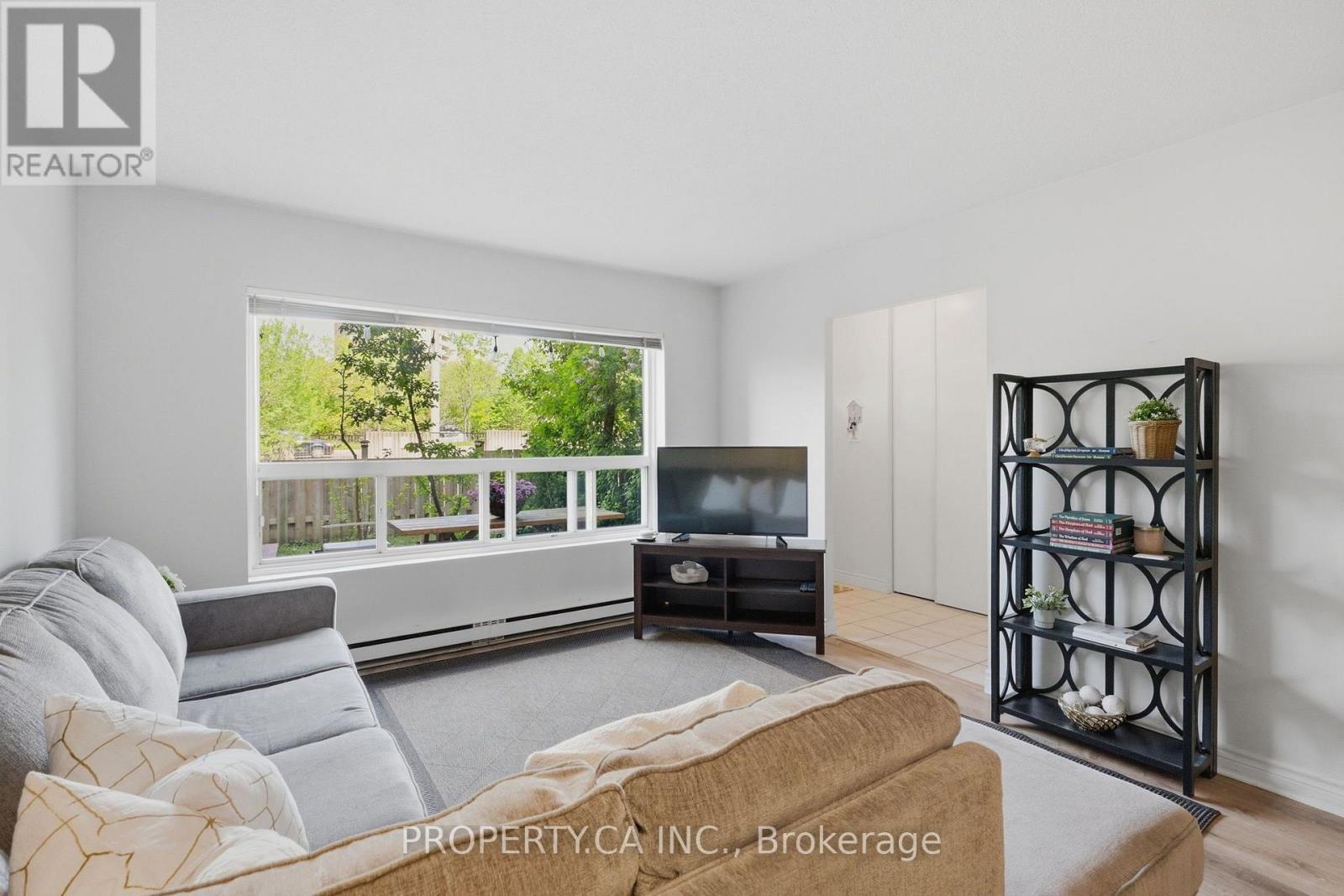 #43 91 MUIR DRIVE - Image 11