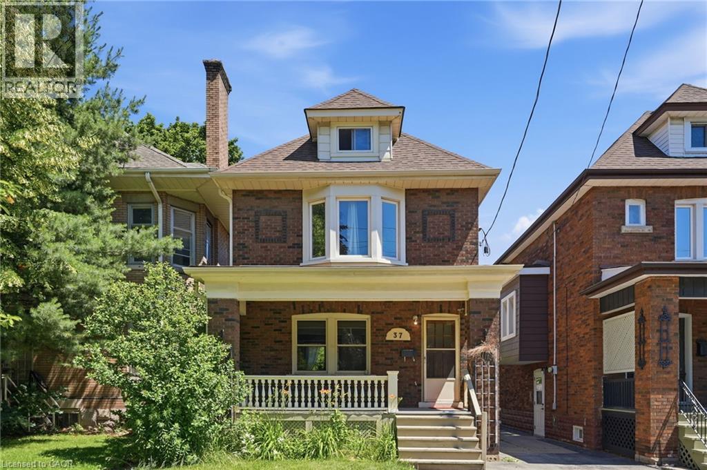 37 MAPLEWOOD Avenue - 1