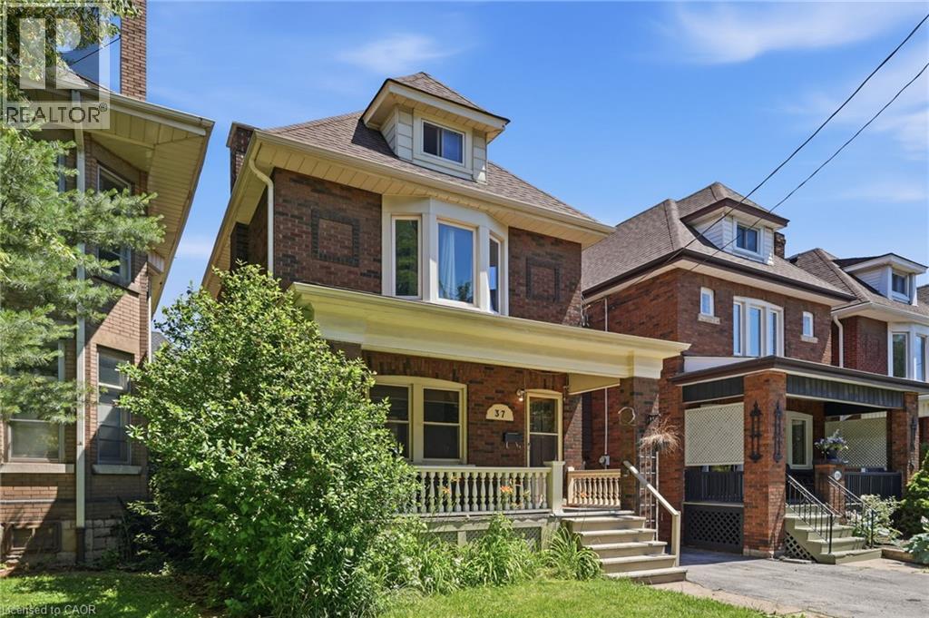 37 MAPLEWOOD Avenue - 2