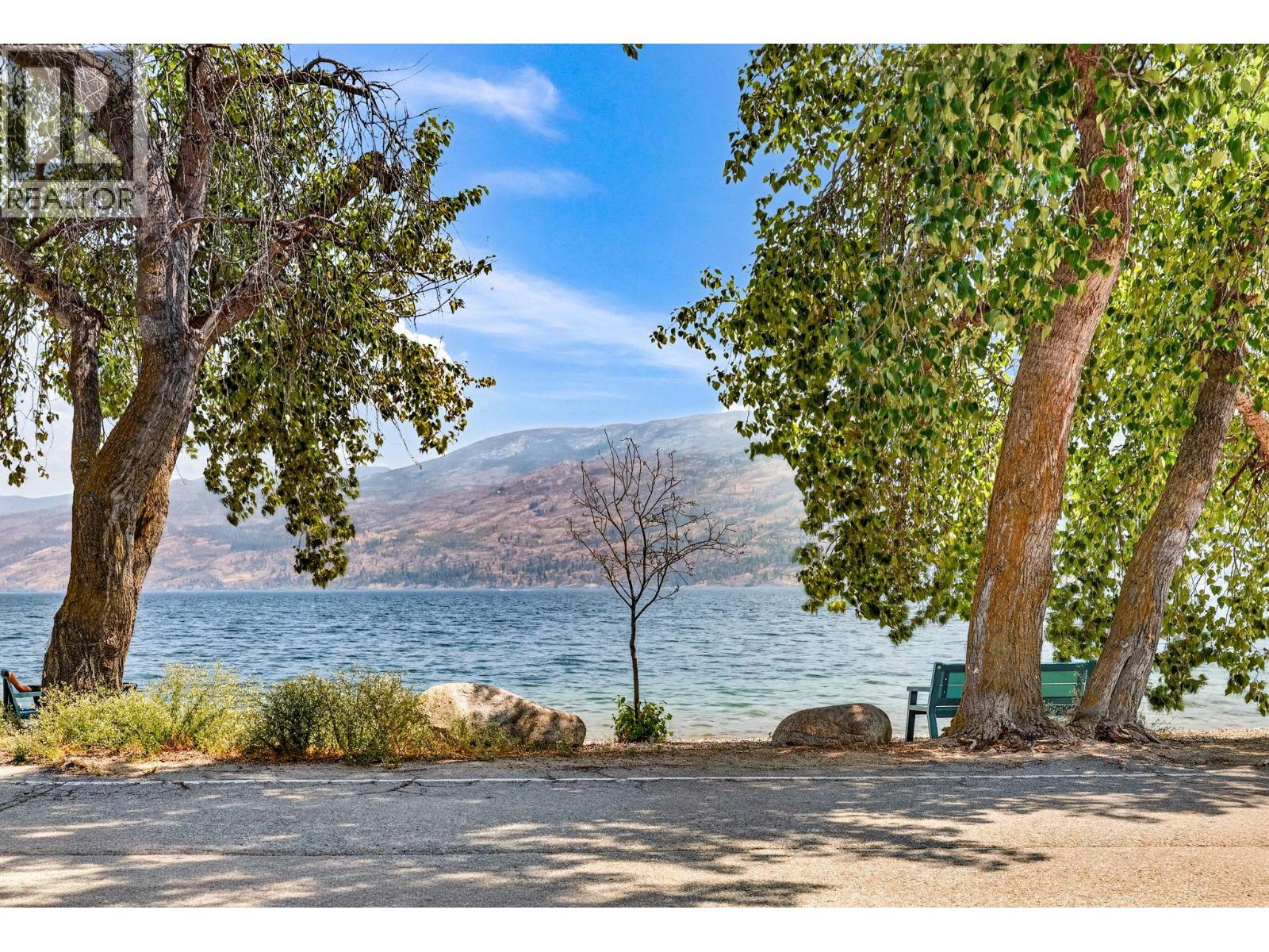3922 Beach Avenue - 34