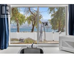 3922 Beach Avenue, Peachland, BC V0H1X1 Photo 24