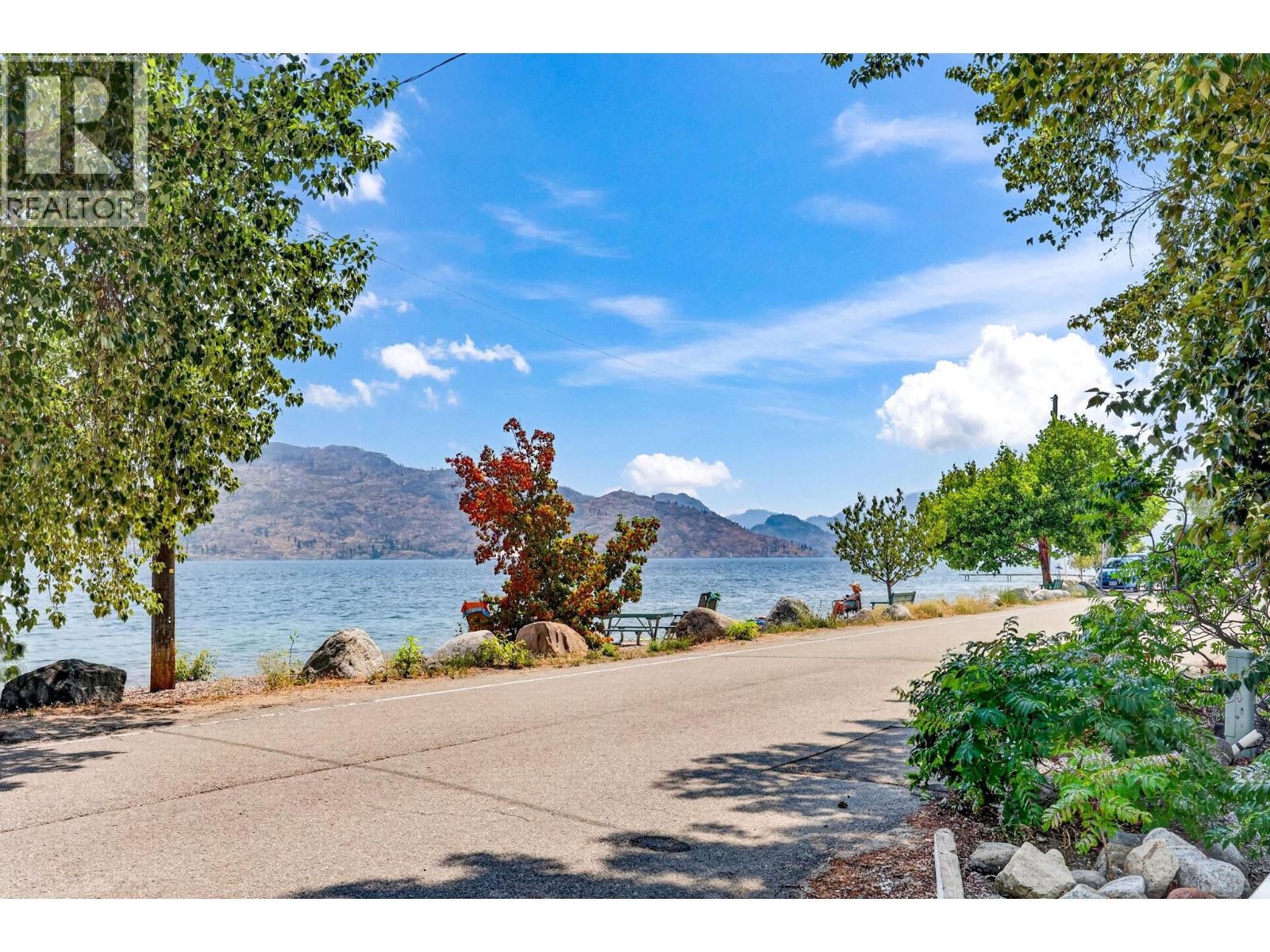 3922 Beach Avenue - 35