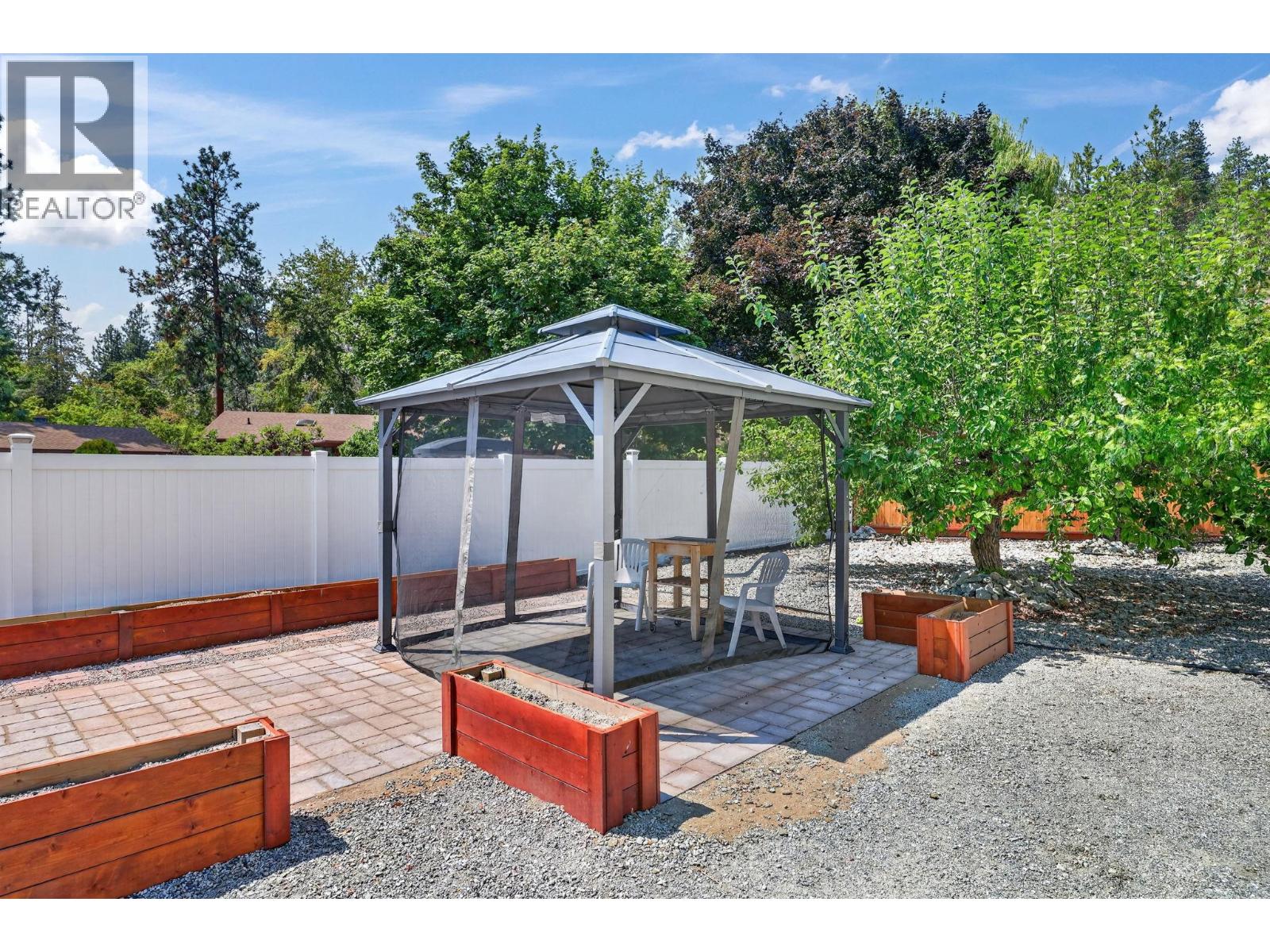 3922 Beach Avenue - 38