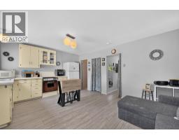 3922 Beach Avenue, Peachland, BC V0H1X1 Photo 17