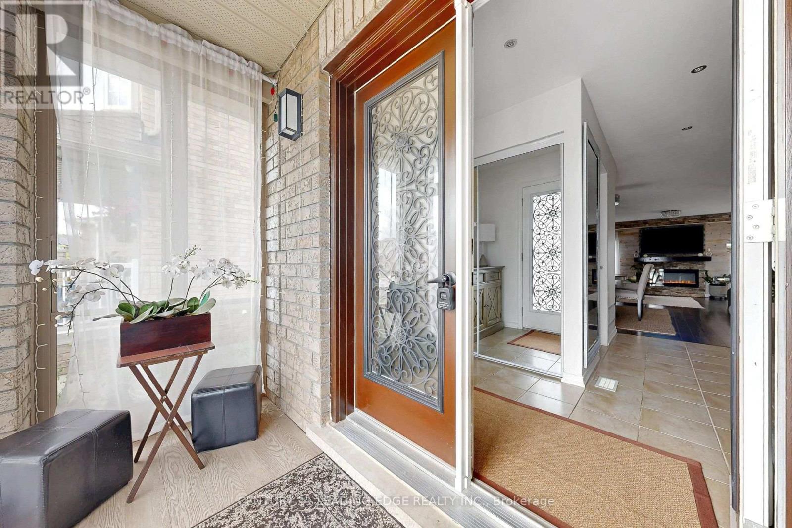 1246 LESLIE DRIVE - 4