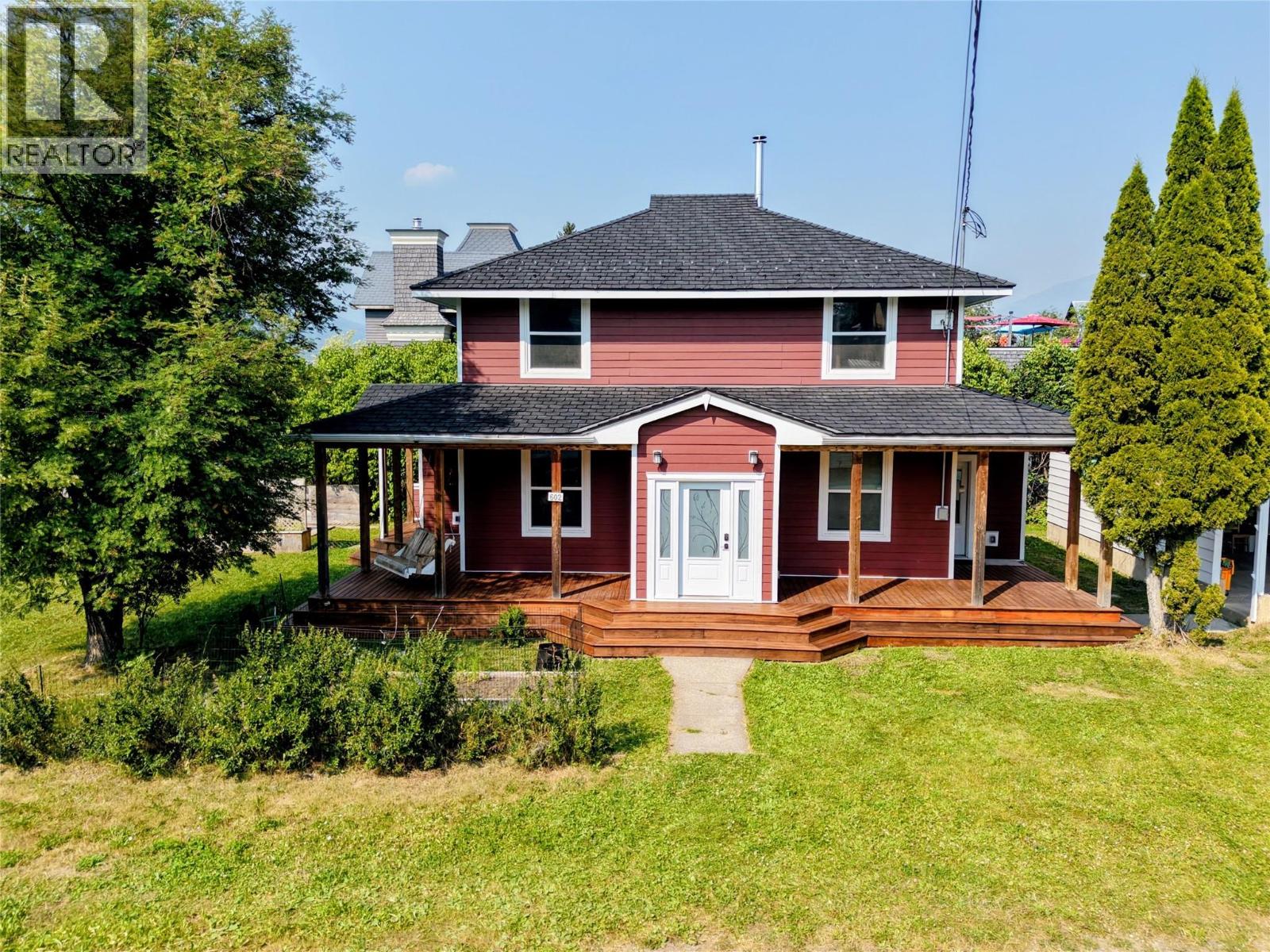 602 5 Avenue - 1