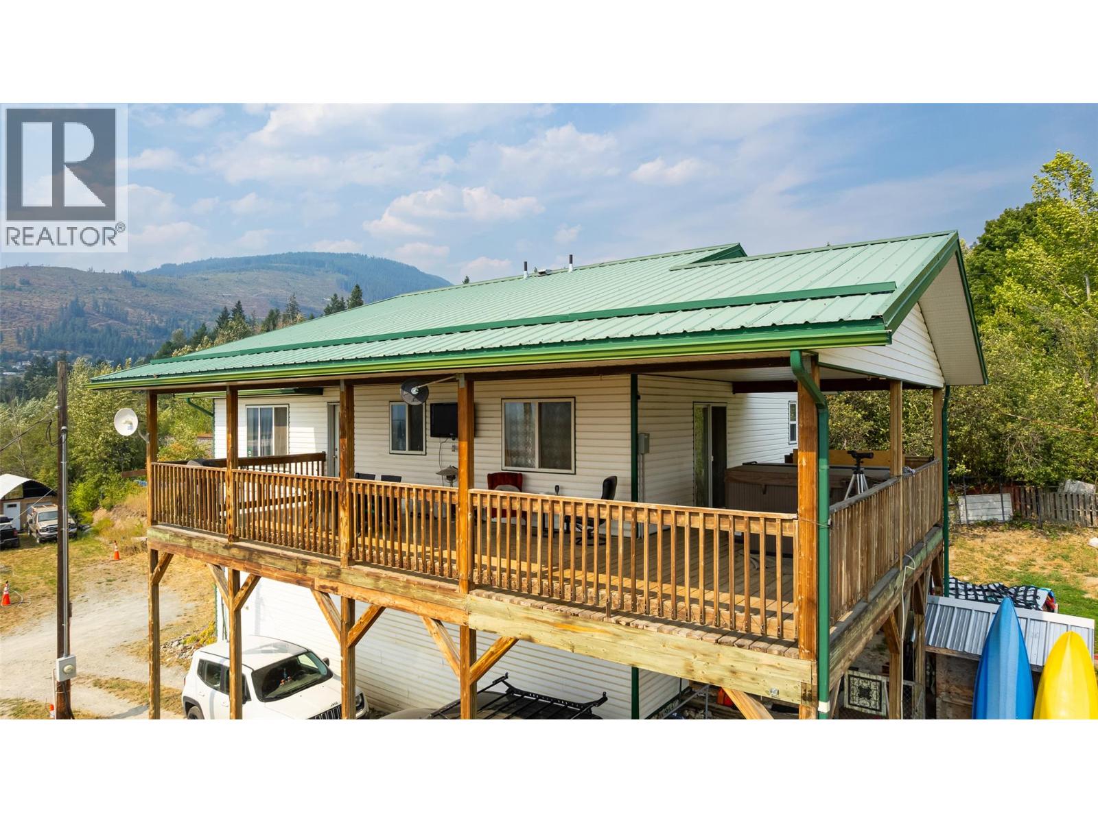 4840 Lower Wynndel Road - 33