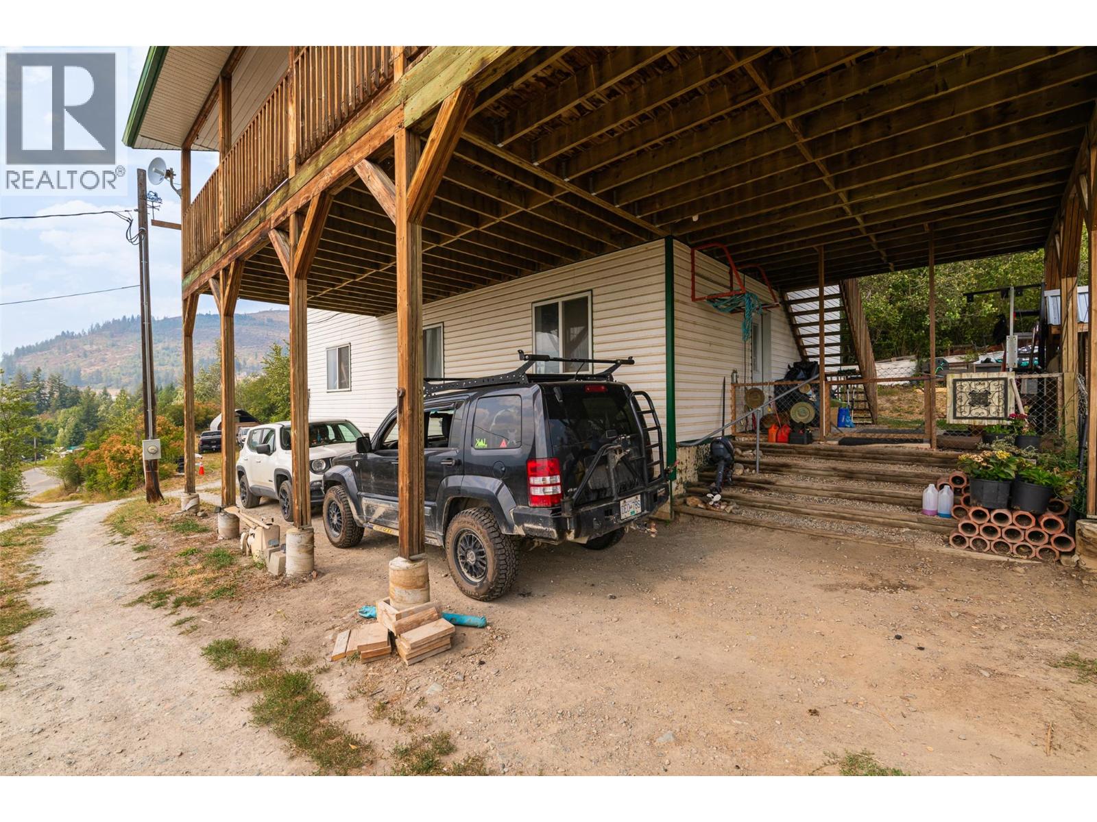 4840 Lower Wynndel Road - 24