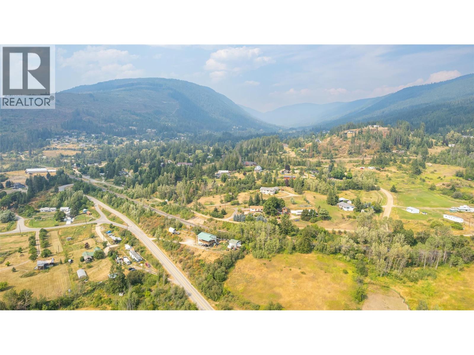 4840 Lower Wynndel Road - 37
